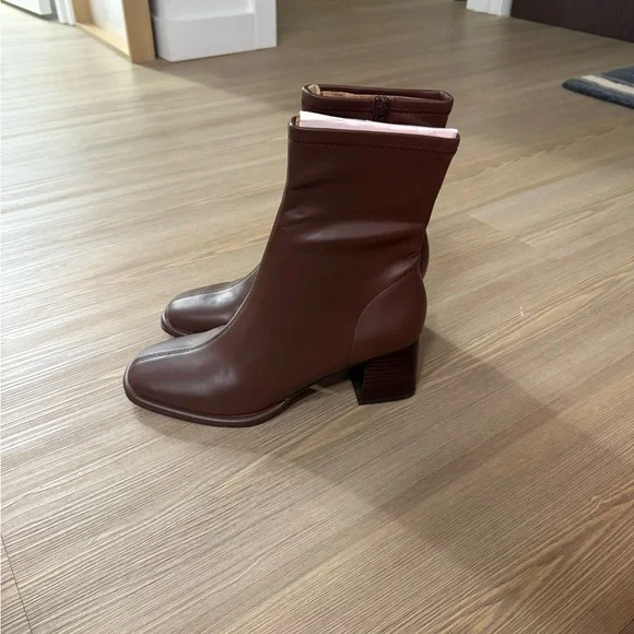 NWT Steve Madden Faux leather Pammy brown bootie - size 7.5 - Picture 7 of 13